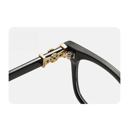 Square Shaped Reading Glasses in Classic Style