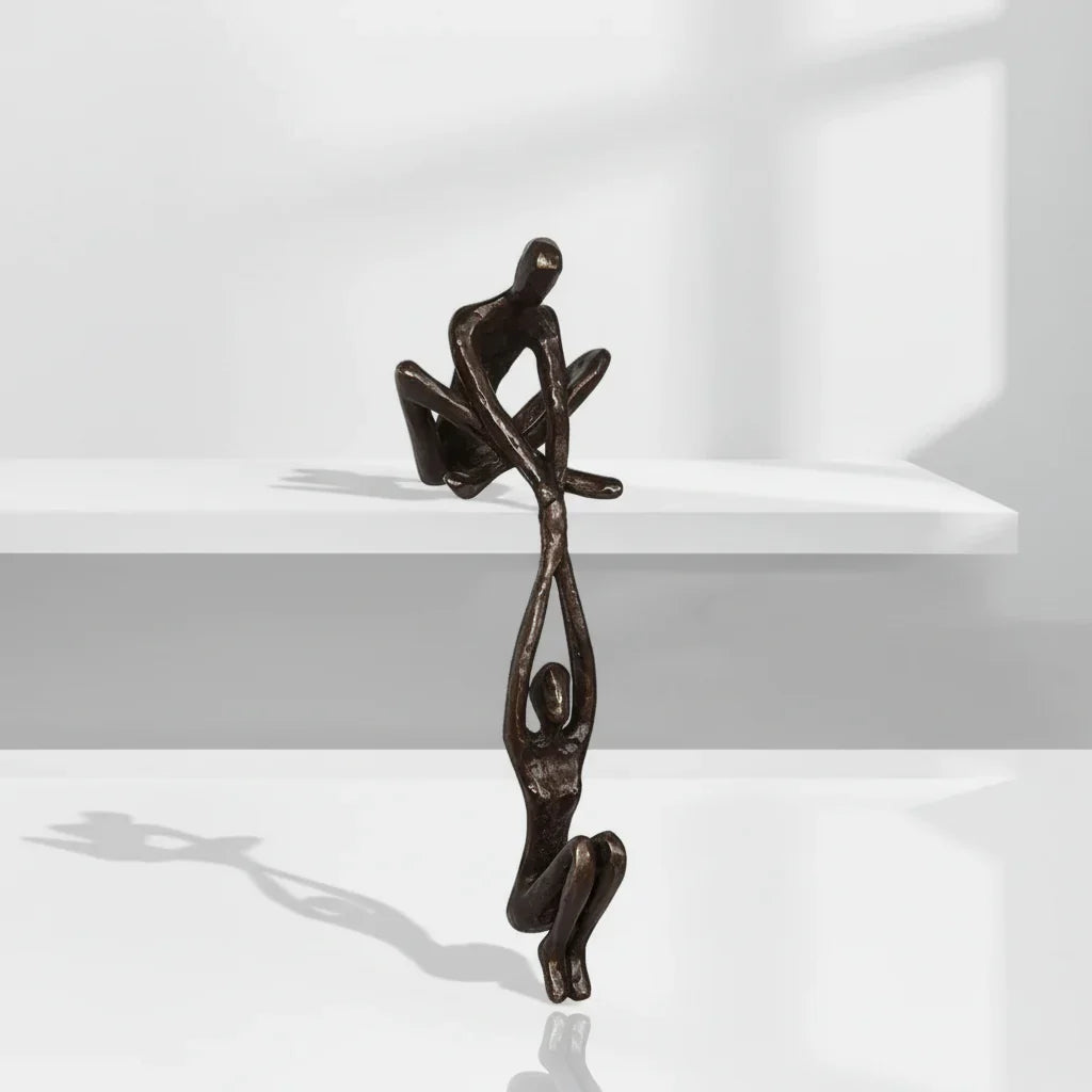 Elegant Resin Art Piece of Loving Couple for Wall Display