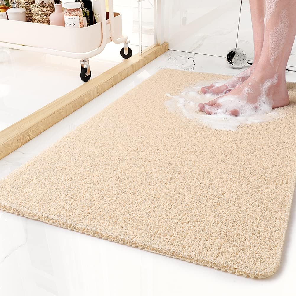 Slip-Resistant Bath Mat - Plush Fabric for Ultimate Safety