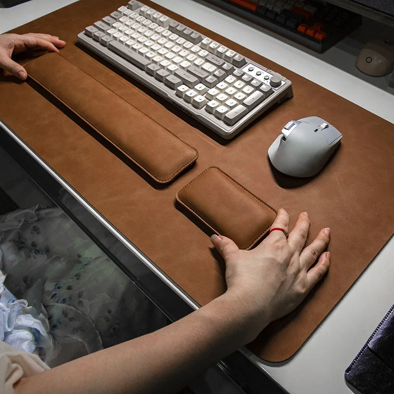 Desk Mat and Wrist Support Set in Leather