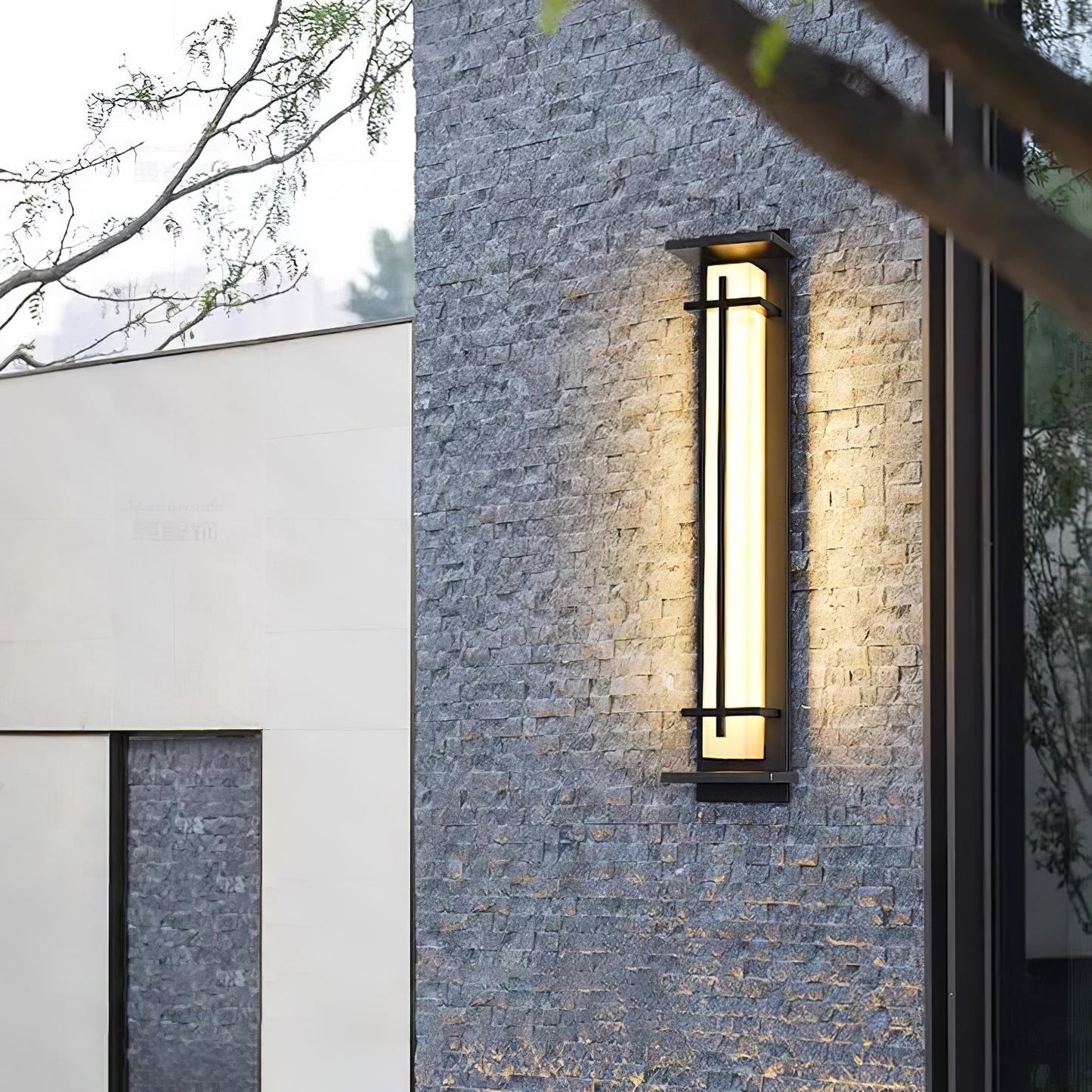 Stylish Waterproof LED Outdoor Wall Light with Modern Design