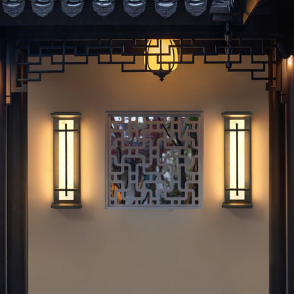 Stylish Waterproof LED Outdoor Wall Light with Modern Design