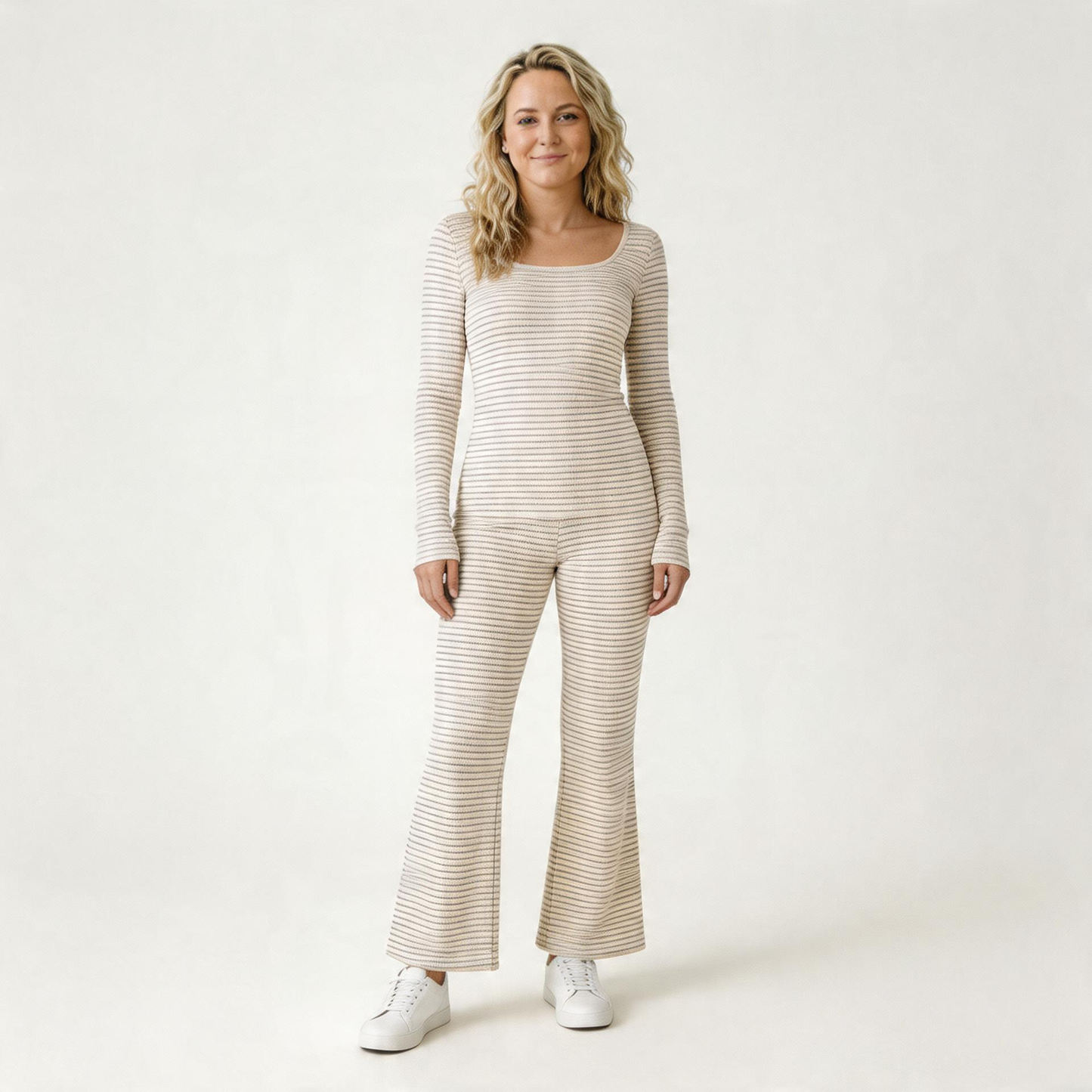 Striped Lounge Outfit for Sunday Relaxation