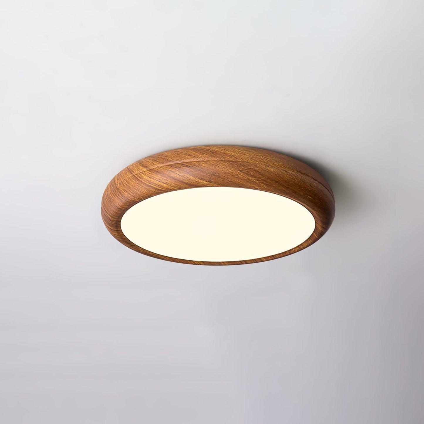 Elegant Wood-Look Flush Mount Ceiling Lamp for Cozy Spaces
