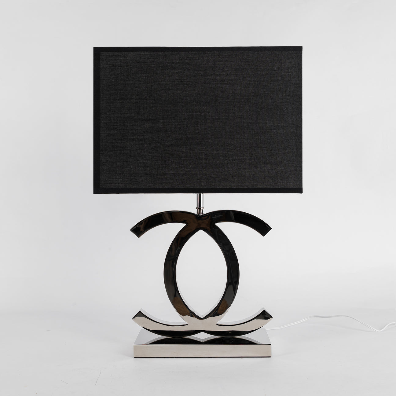 Sleek Stainless Steel Focused Lighting Table Lamp (36.5 cm x 62 cm)