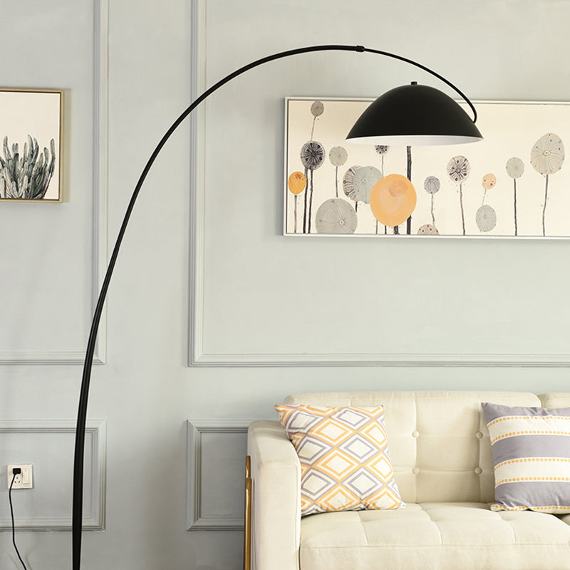 Elegant Arc Floor Lamp with Sleek Black Finish
