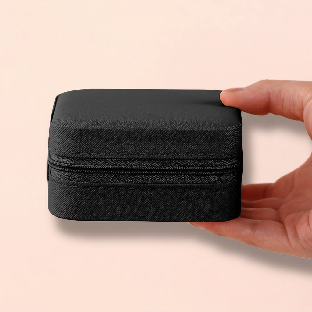 Chic Travel Jewelry Storage Case - Perfect Gift for Mom