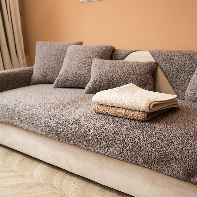 Plush Fleece Sofa Shield – Cozy and Stylish Protector