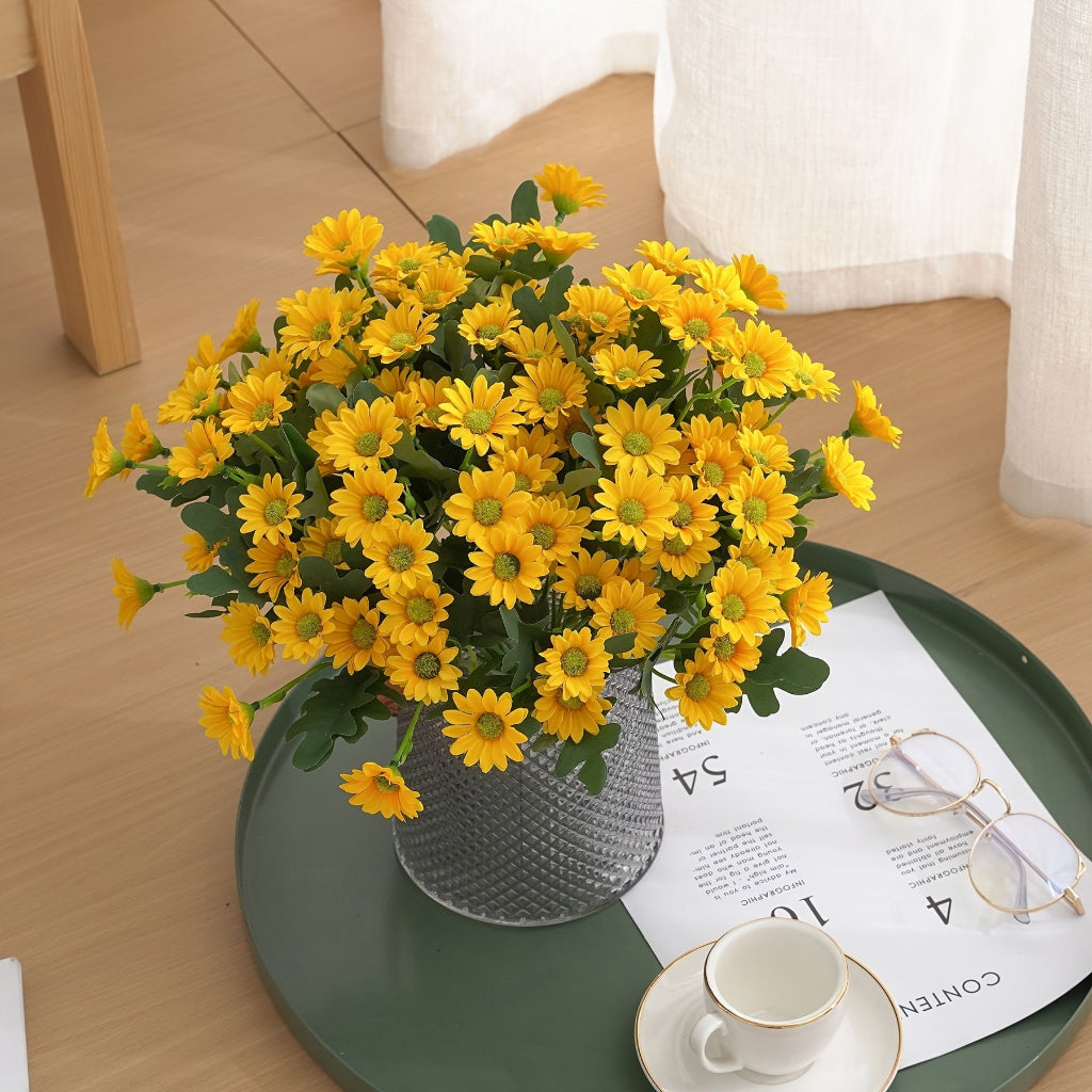 Vibrant Faux Daisy Bouquet for Effortless Home Decor