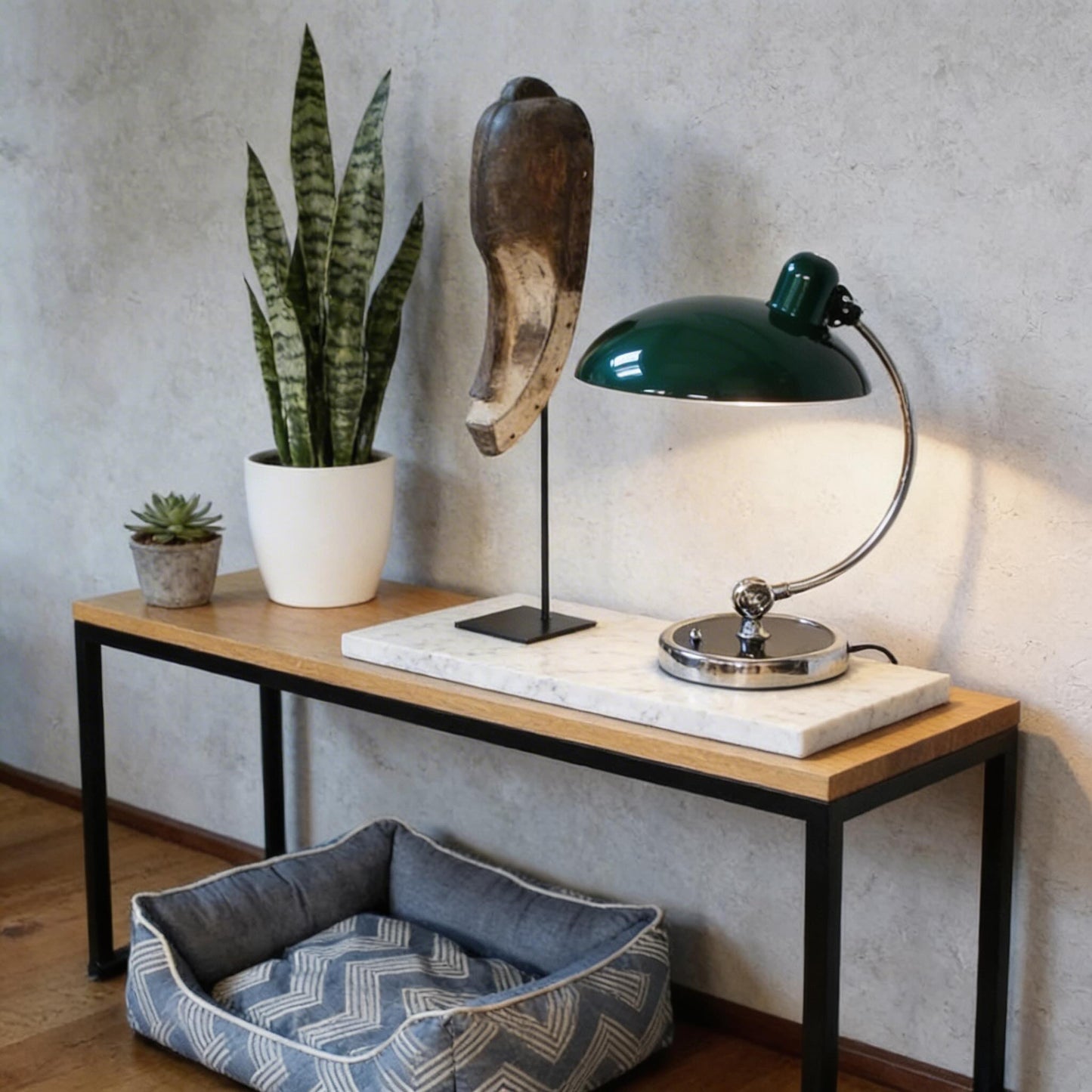 Adjustable Desk Lamp in Contemporary Metal Design