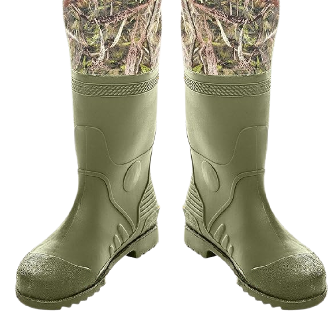 Adjustable Straps Hip Waders with PVC Footwear for Wet Conditions