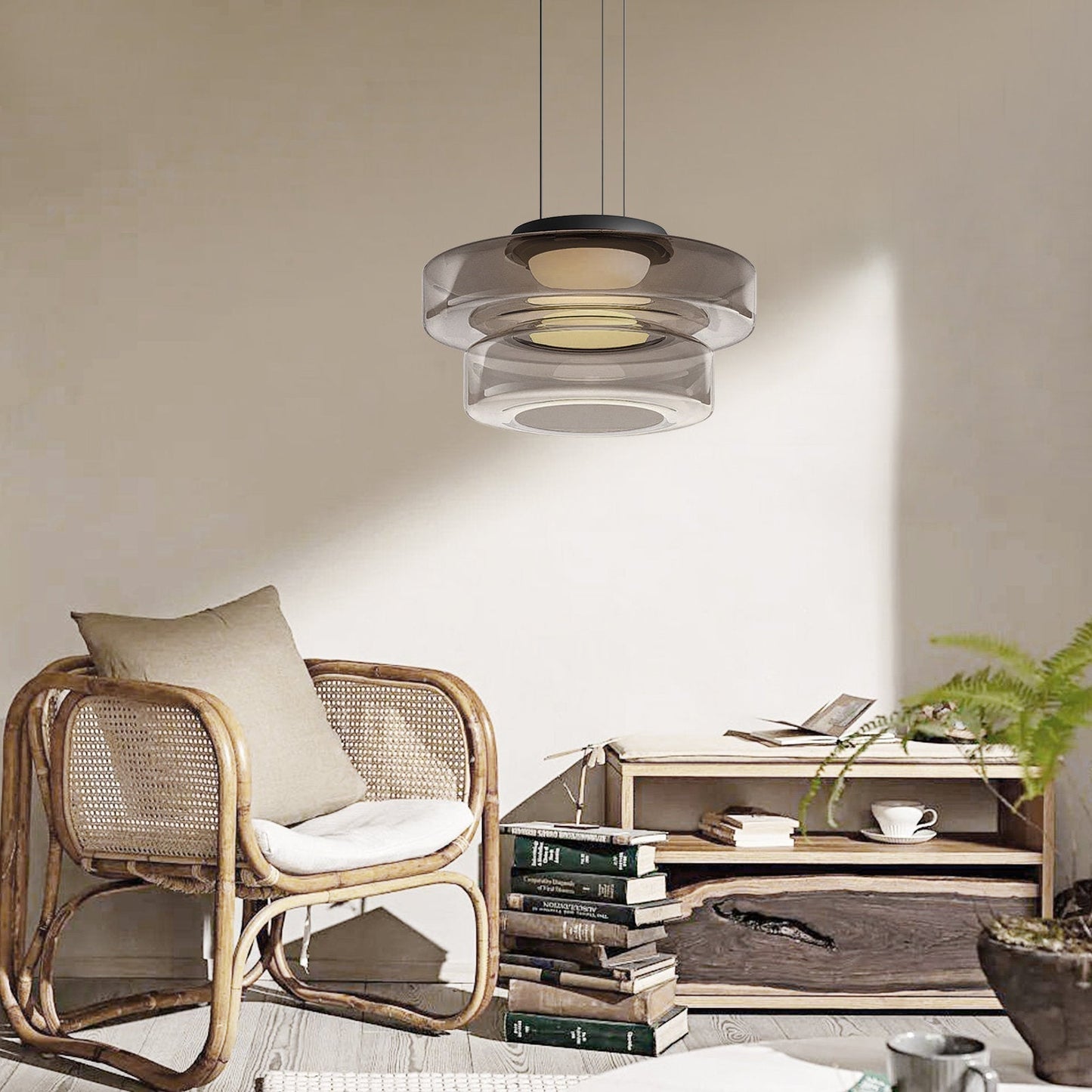 Sleek Glass Pendant Light – Contemporary Hanging Fixture