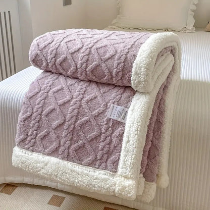 Cozy Luxe Throw Blanket – Your Essential Soft Companion