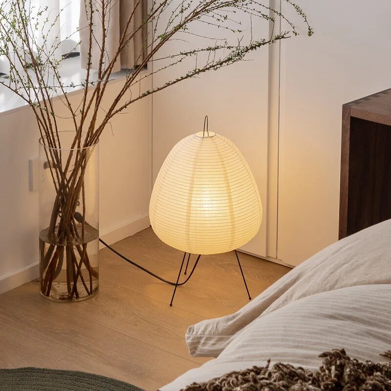 Elegant Lantern-Inspired Table Lamp for Cozy Spaces