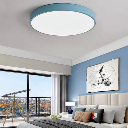 Sleek Circular LED Ceiling Fixture for Bright Spaces