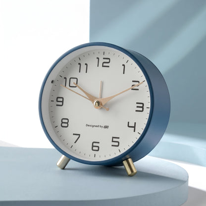 Elegant Scandinavian-Inspired Silent Round Desk Clock