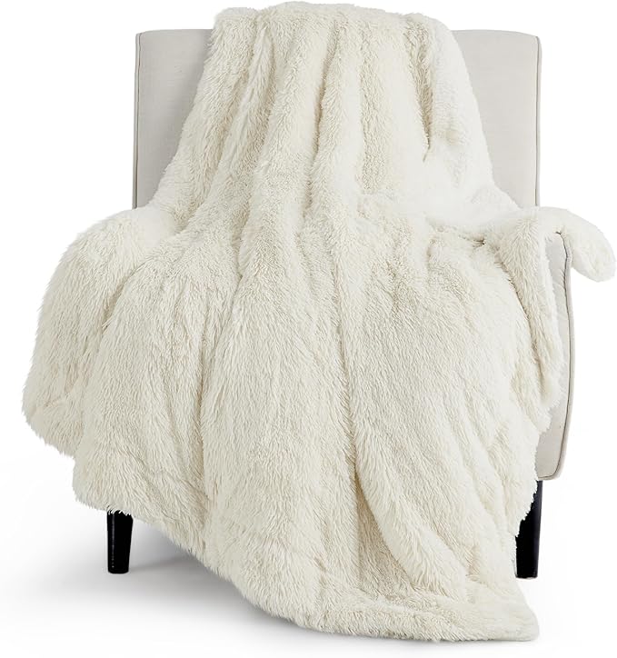 Soft Plush Fleece Blanket for Home Use, Machine Washable Sherpa