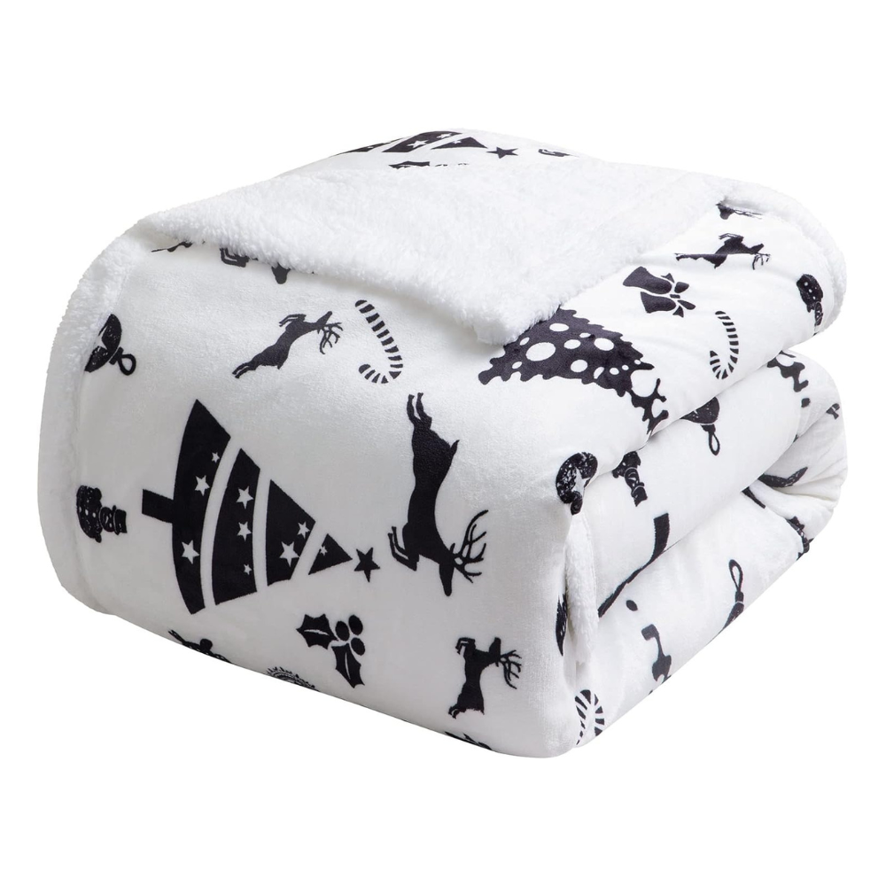 Cozy Microfiber Sherpa Blanket for Beds and Sofas