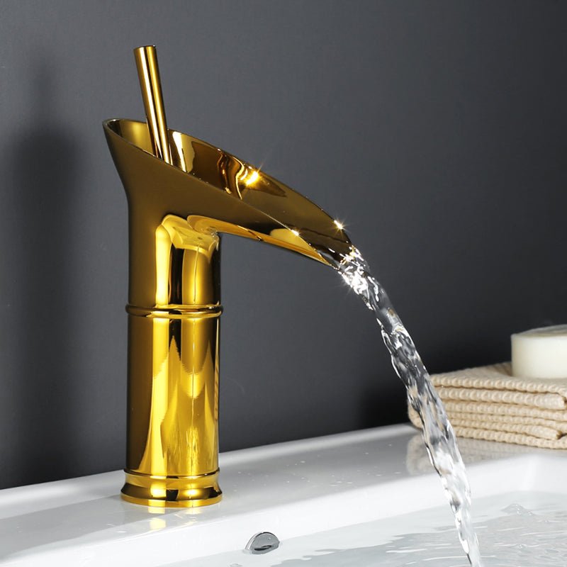 Elegant Single Handle Bathroom Faucet for Modern Touch