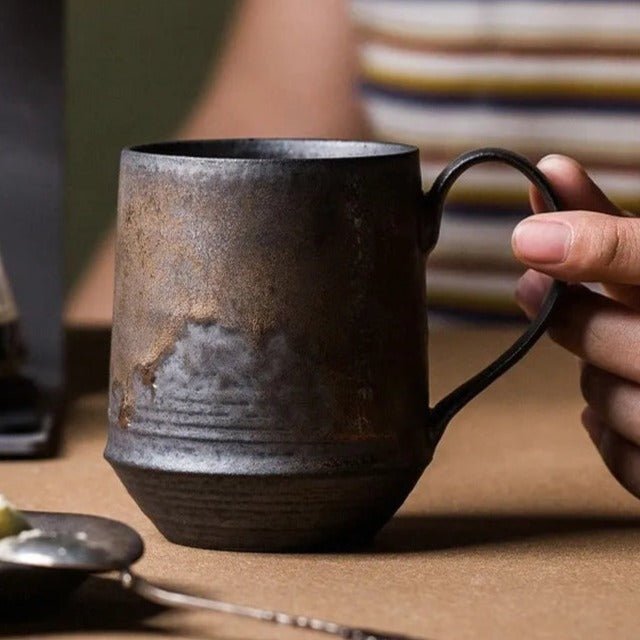 Elegant Heritage Ceramic Mug Set for Cozy Moments