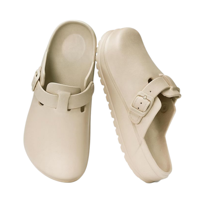 Adjustable Buckle Clogs for All Genders with Textured Sole