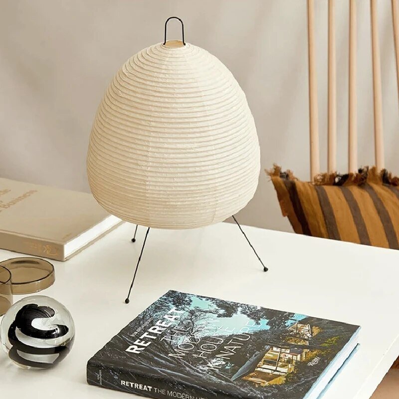 Elegant Lantern-Inspired Table Lamp for Cozy Spaces