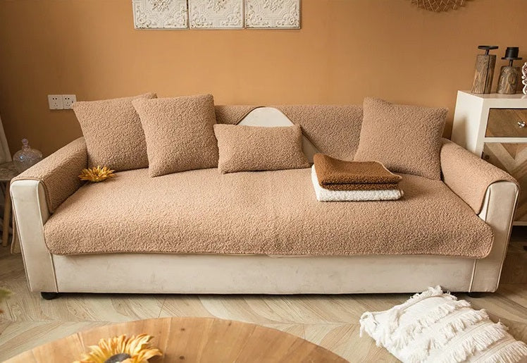 Plush Fleece Sofa Shield – Cozy and Stylish Protector