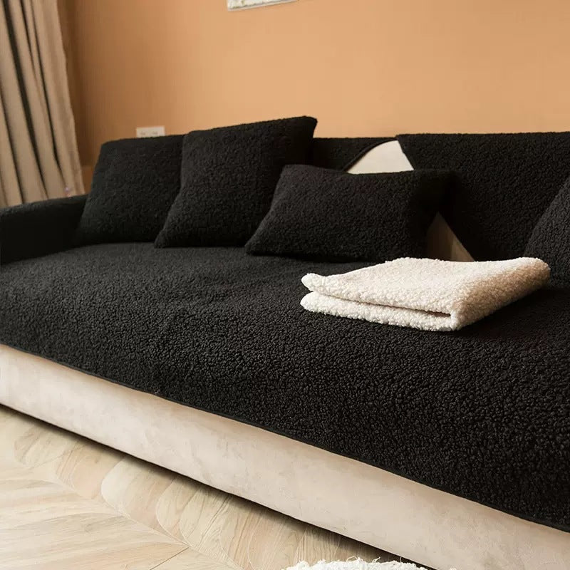 Plush Fleece Sofa Shield – Cozy and Stylish Protector